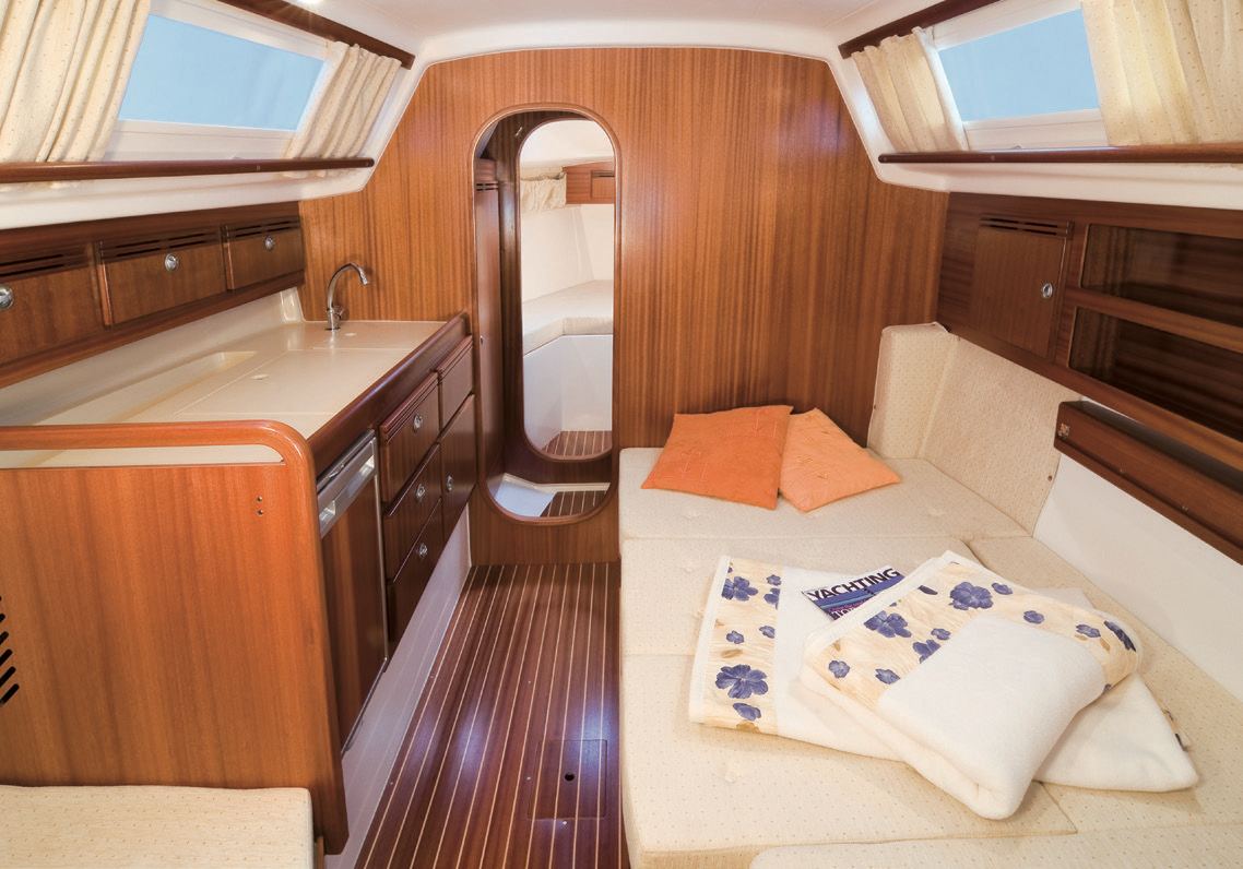 yacht